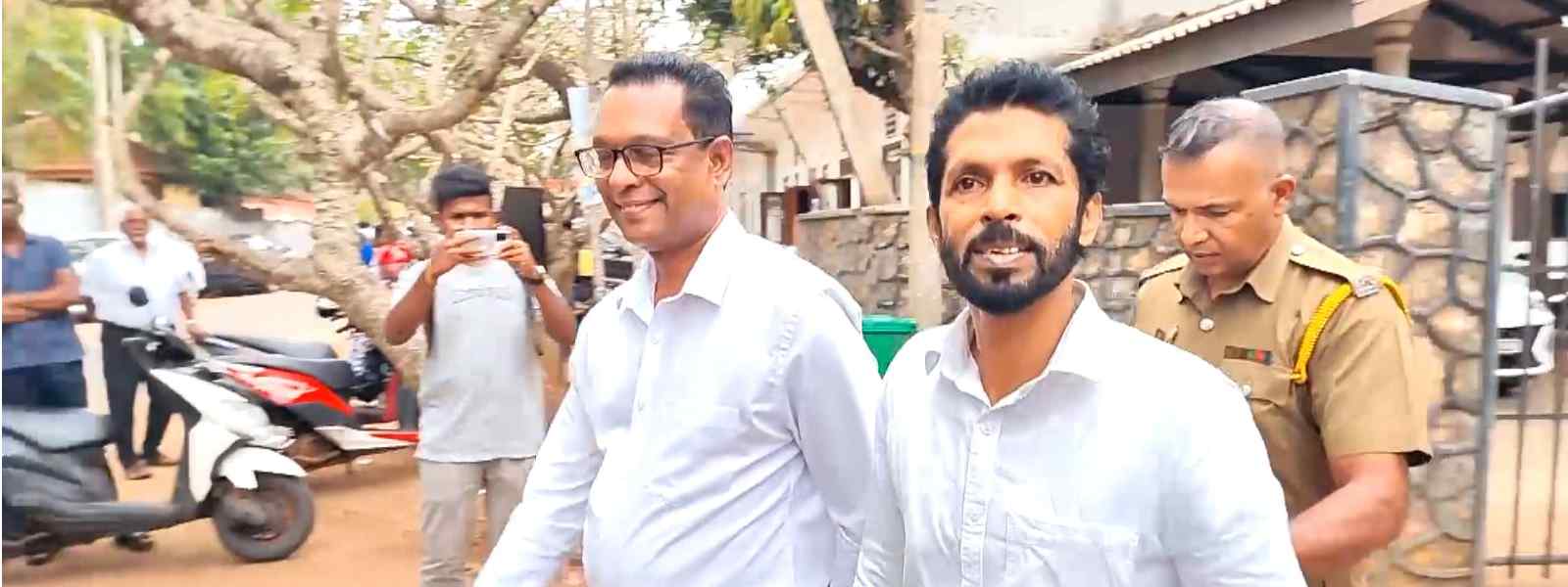 පොහොට්ටුවේ හලාවත මන්ත්‍රීට ලැබුණු දඬුවම...